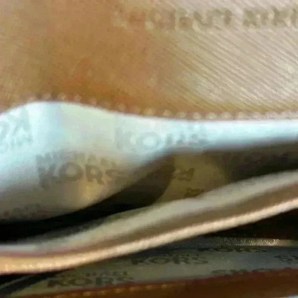 Michael Kors Fulton Flap Leather Wallet Brown - Picture 6 of 9